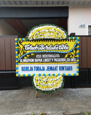 Papan Bunga Duka di Sungai Tiung